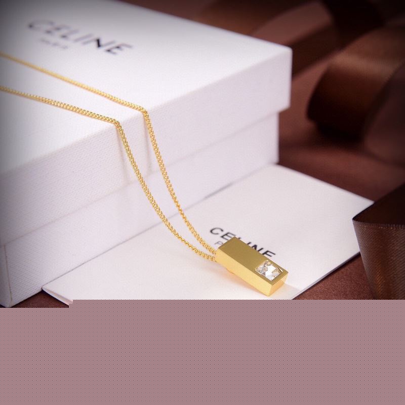 Ce**e necklaces